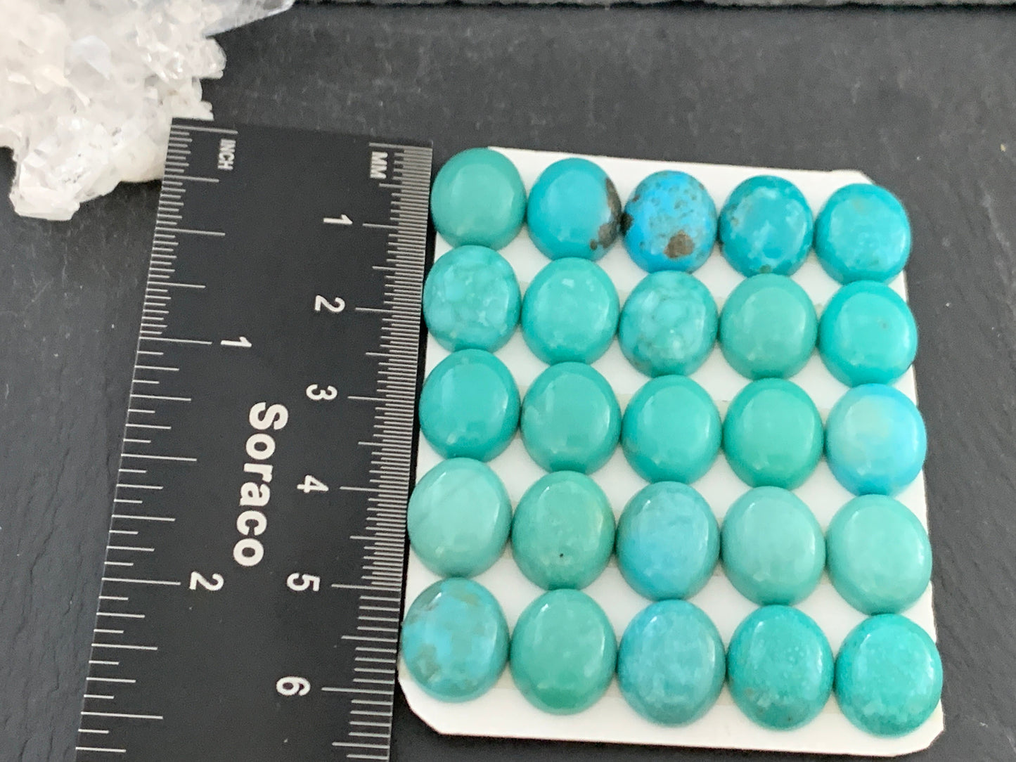 Turquoise oval 10x12mm cabochon - Calibrated cabochons