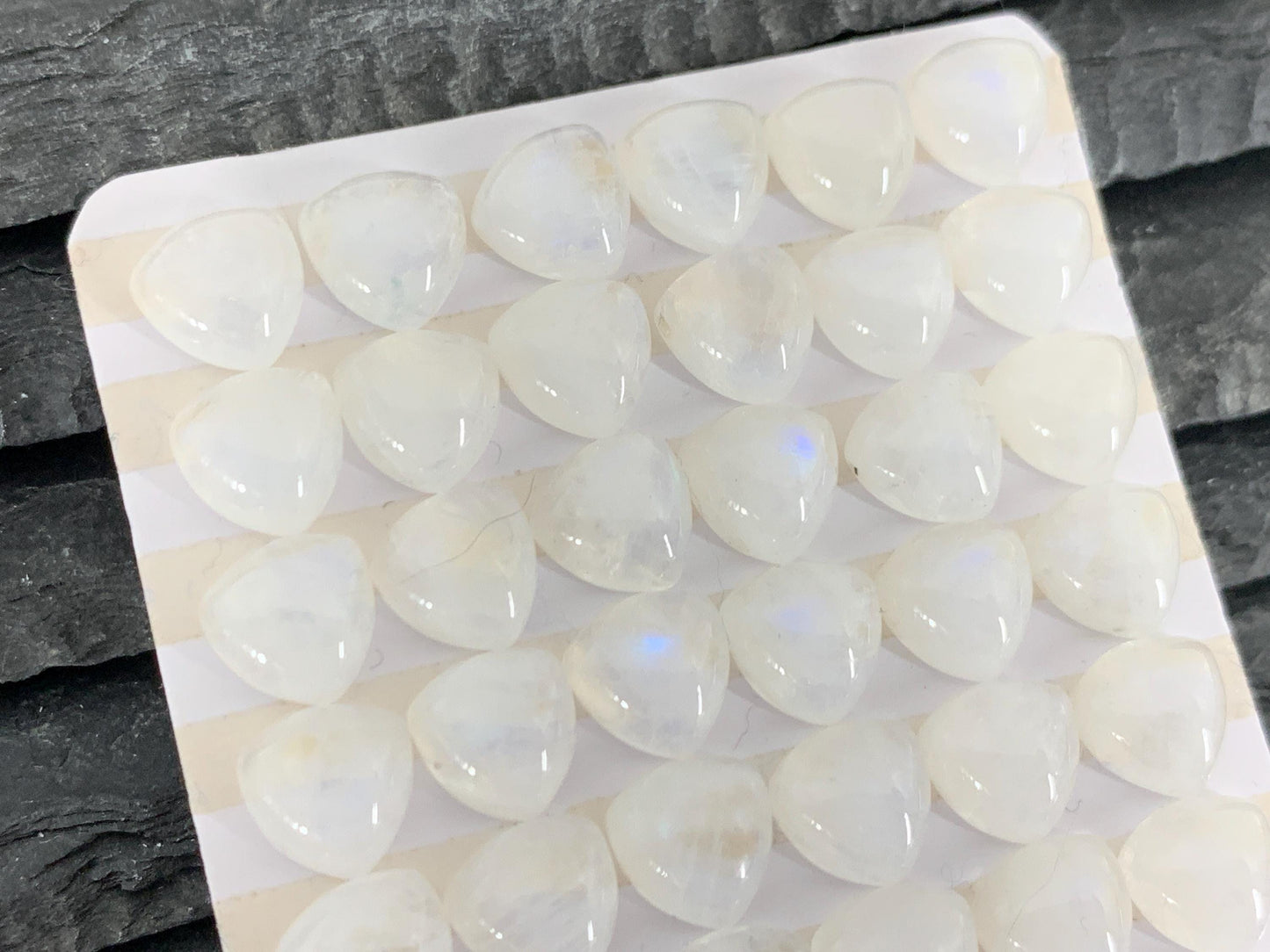 Rainbow Moonstone triangle 8mm cabochon - Calibrated Moonstone