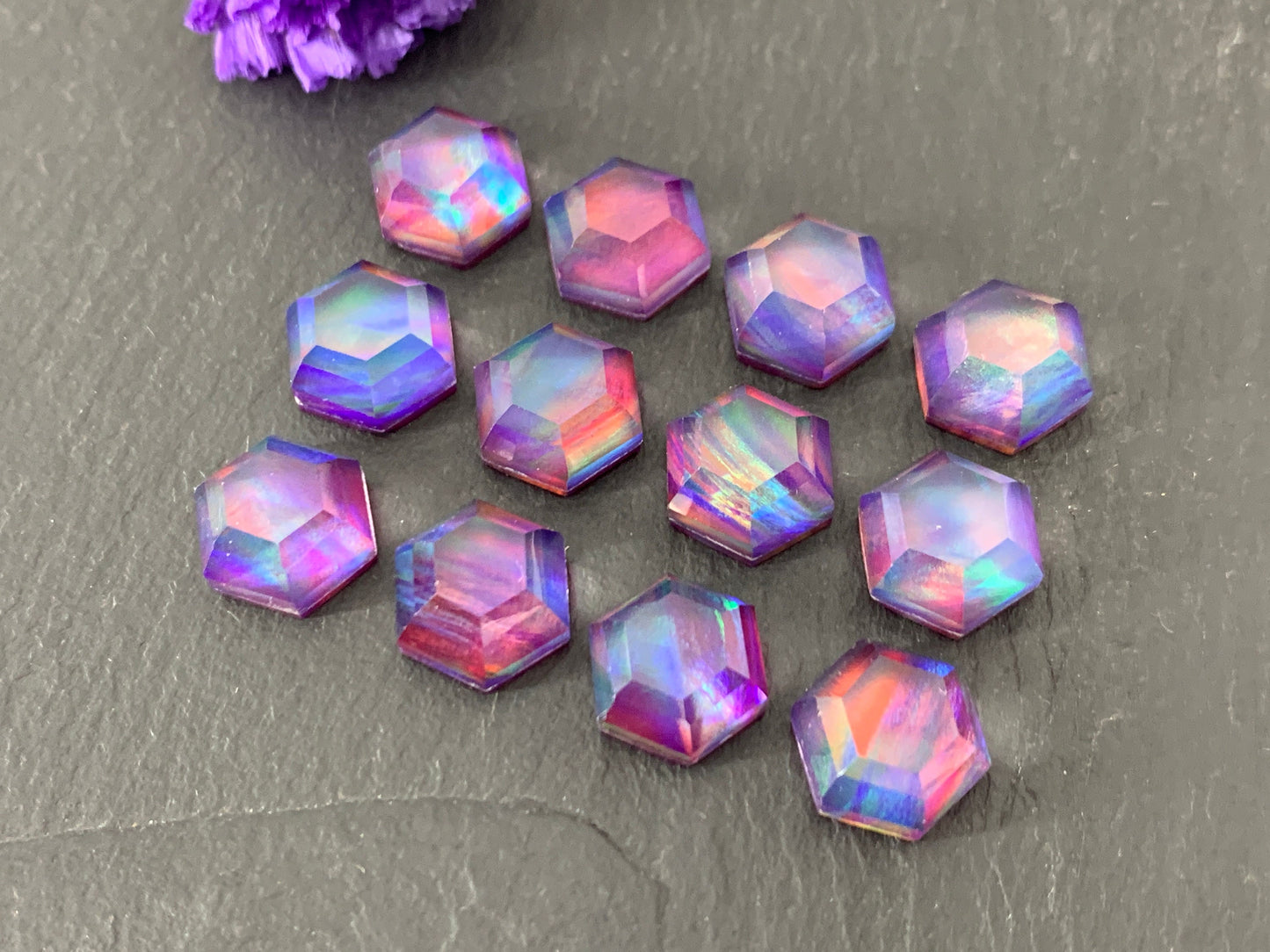 Faceted Aurora Opal hexagon 9mm cabochon - Doublet cabochons