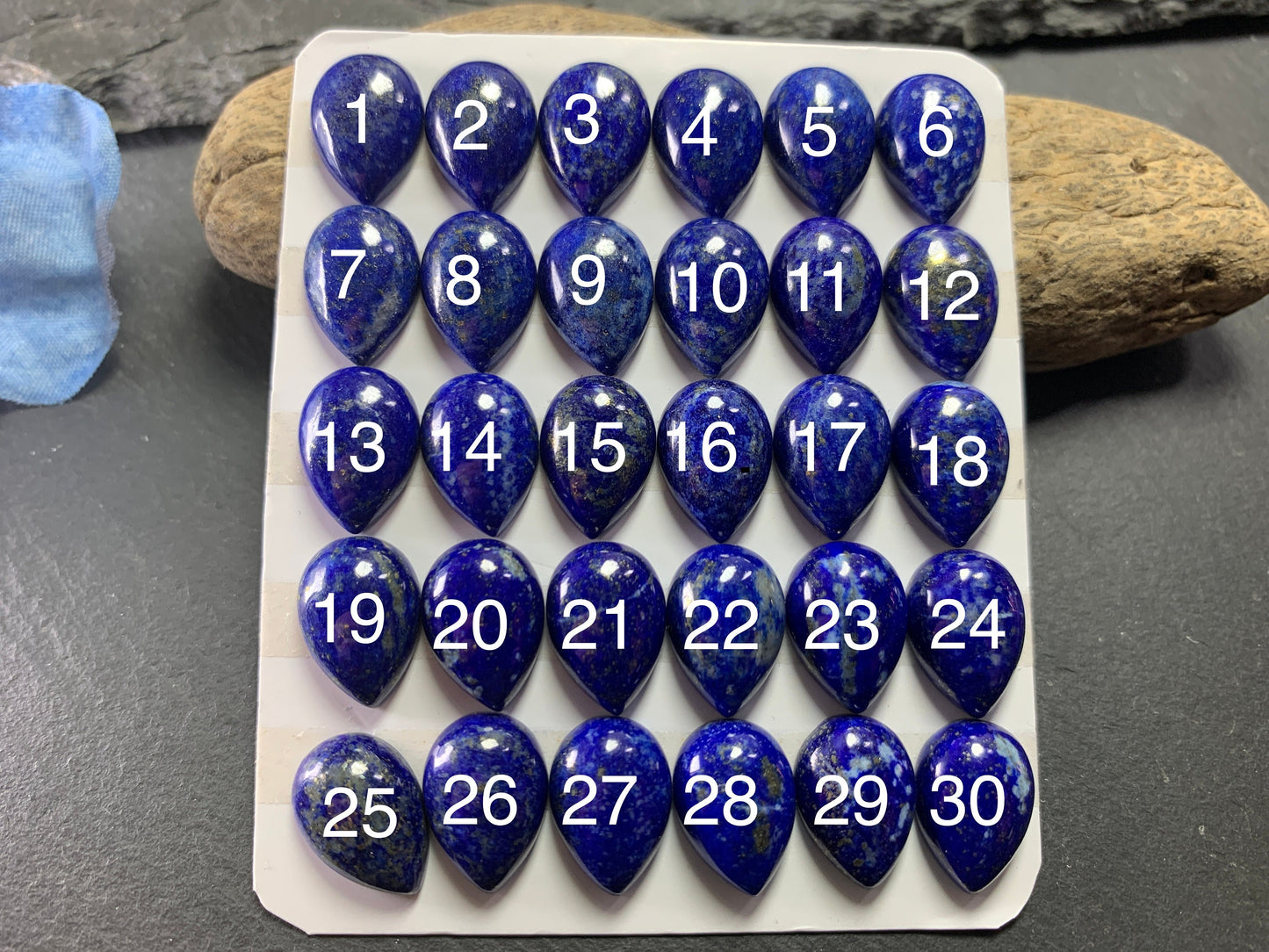 Lapis Lazuli pear 10x14mm Cabochon - Calibrated cabochons