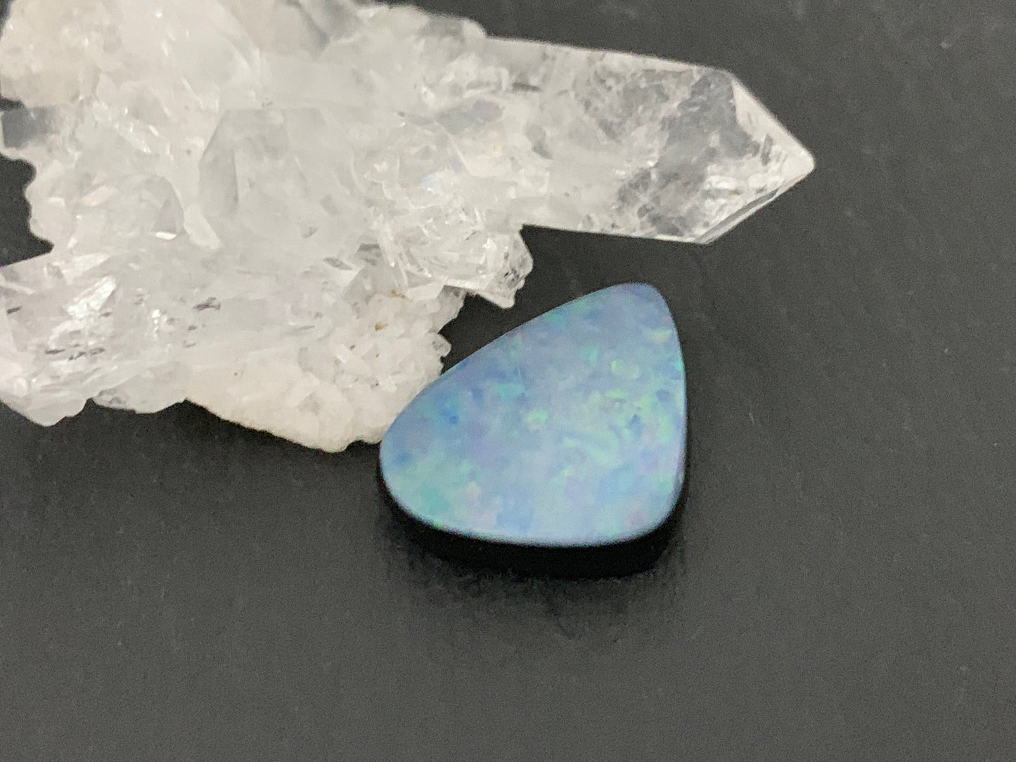 Australian Opal doublet 14x18x4mm cabochon