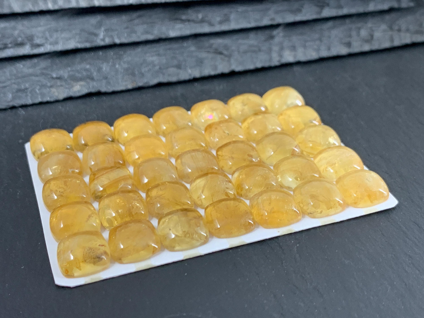 Citrine square cushion 10mm cabochon - Calibrated cabochons