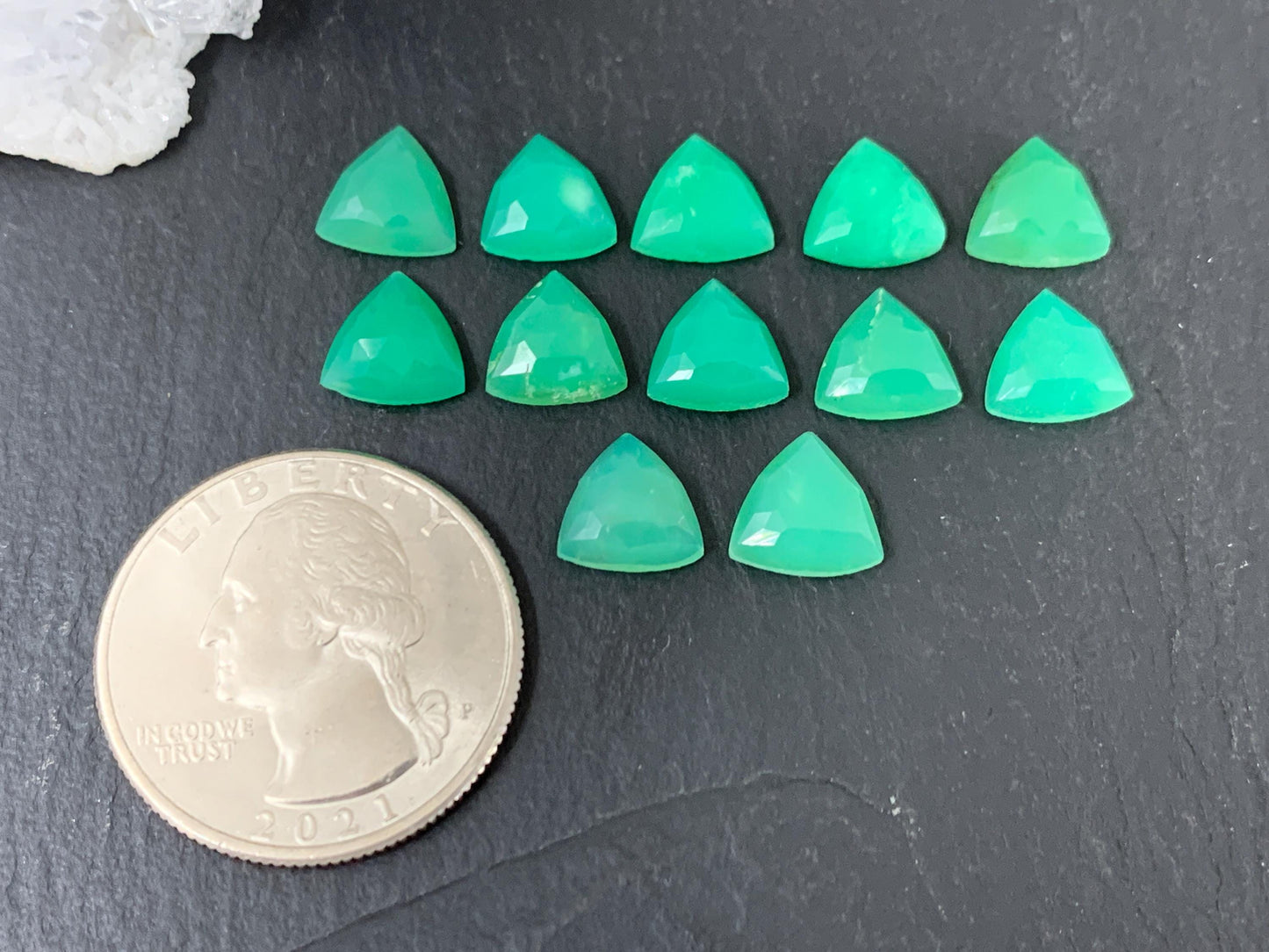 Faceted Chrysoprase trilangle 8mm cabochon