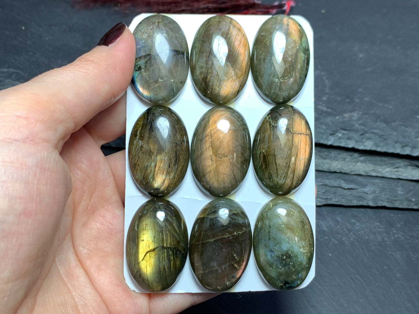 Labradorite oval 20x30mm Cabochon - Calibrated Cabochons