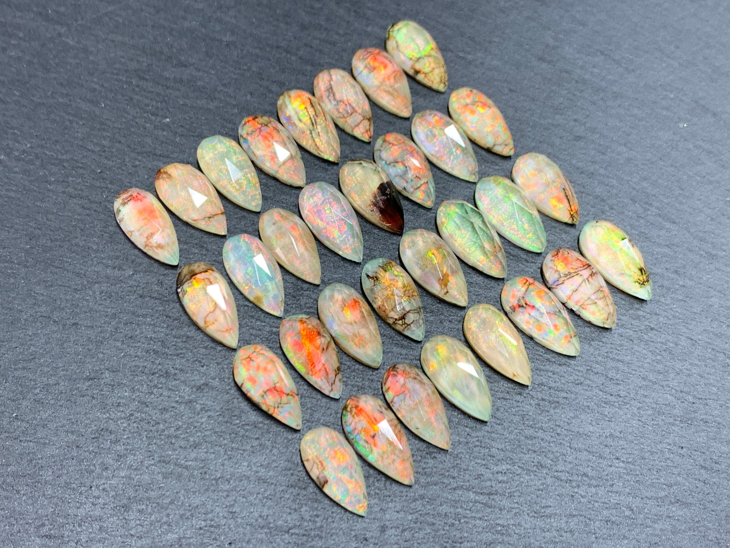 Faceted Monarch Opal pear 7x15mm cabochons - Doublet cabochons