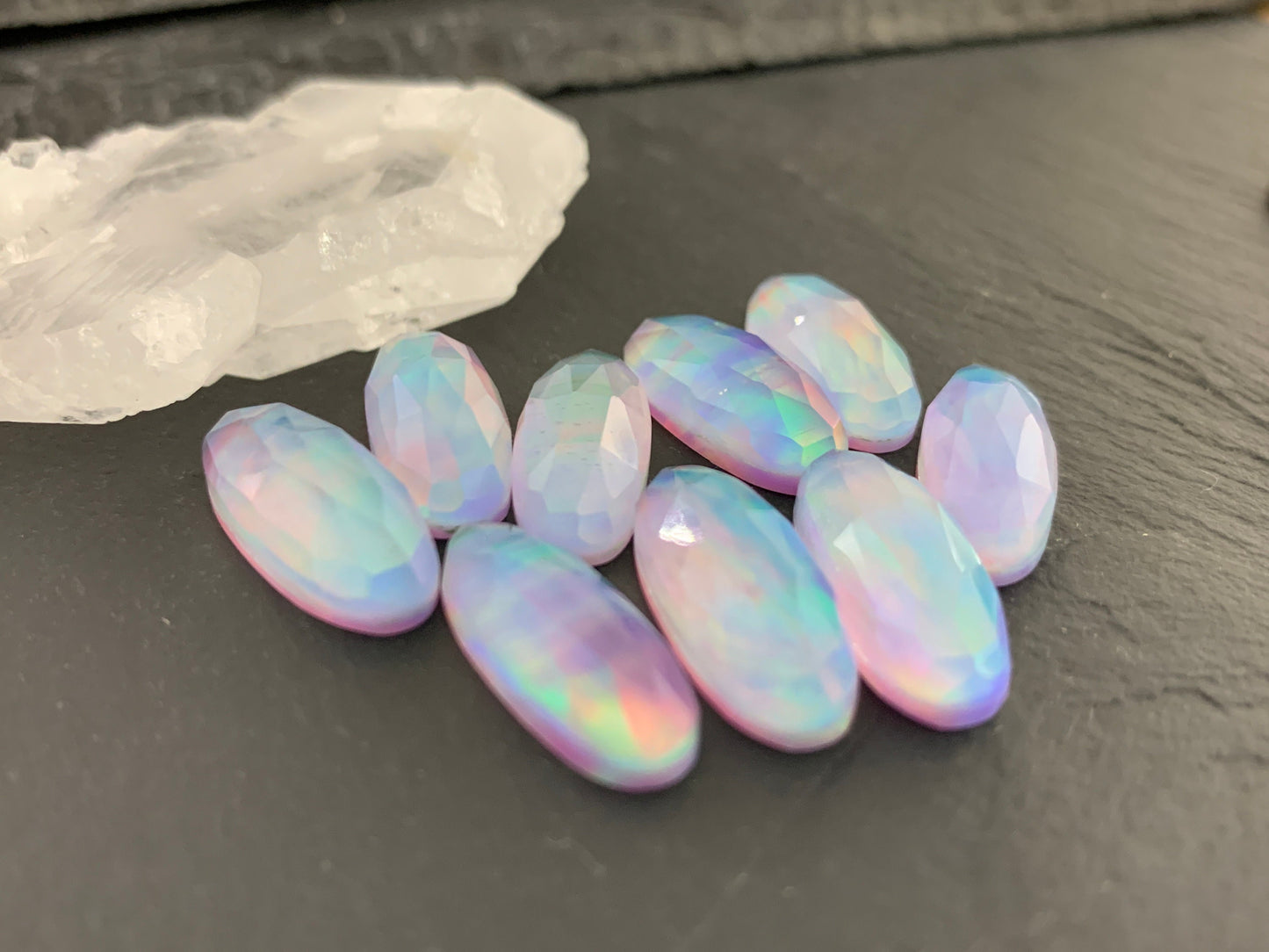 Faceted Aurora Opal oval 8x20mm cabochon - Doublet cabochon