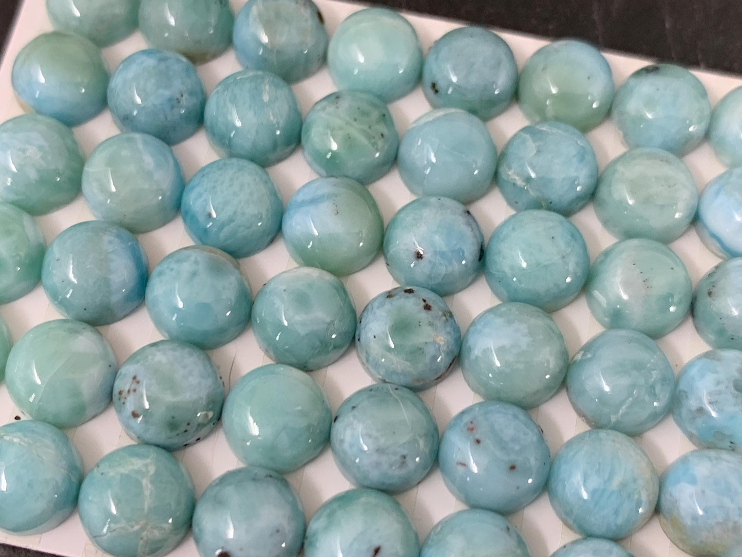 Larimar round 8mm cabochon - Calibrated cabochons