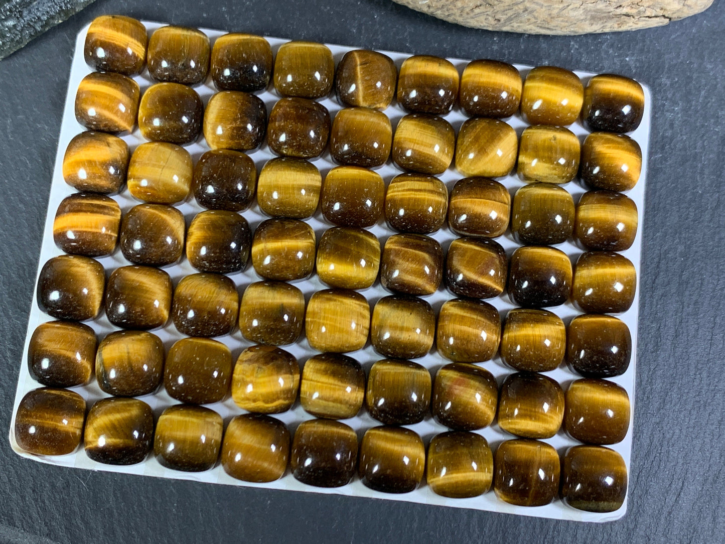 Tiger Eye square cushion 10mm cabochon - Calibrated cabochons