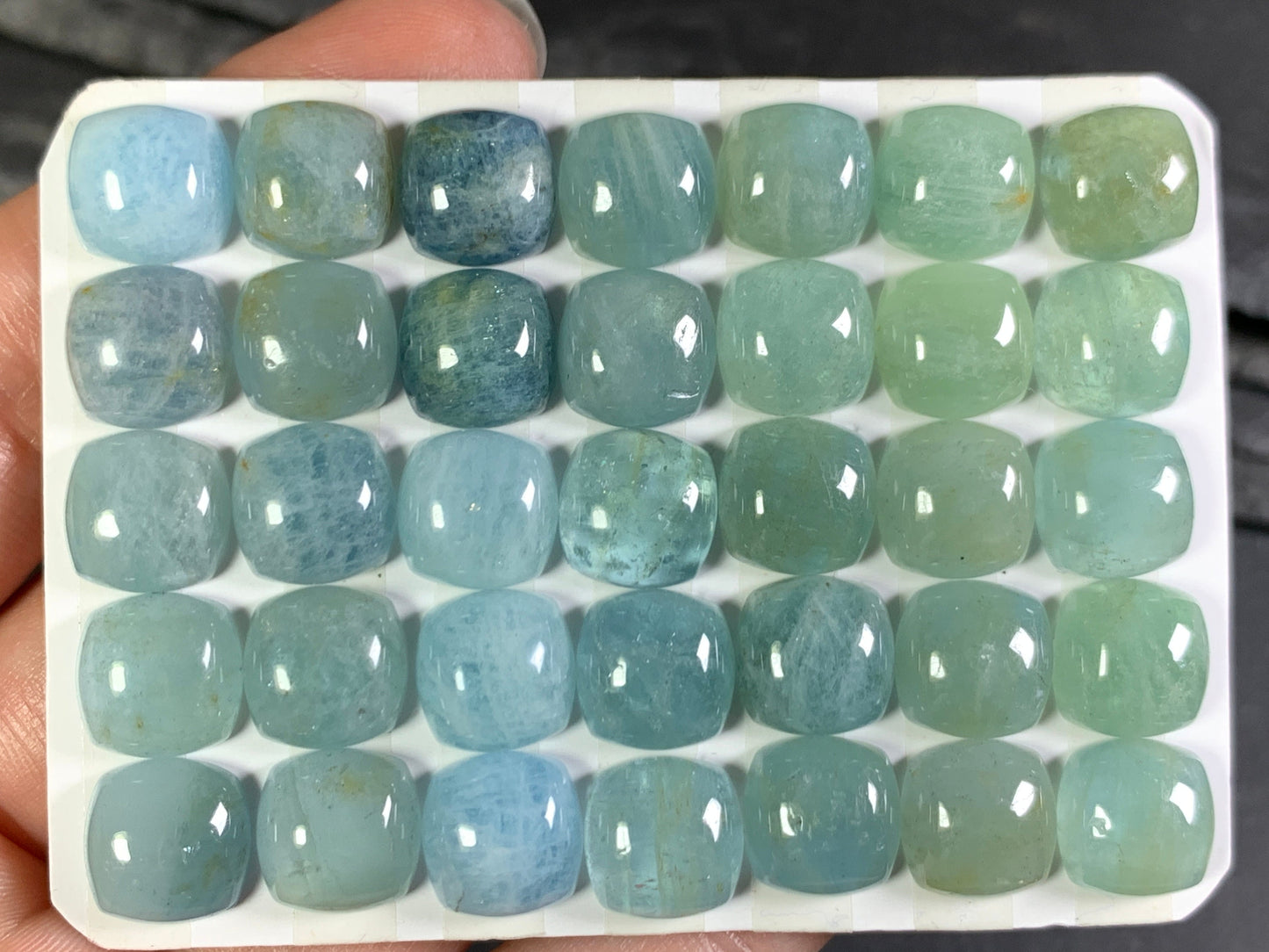 Aquamarine square cushion 10mm cabochon - Calibrated cabochons