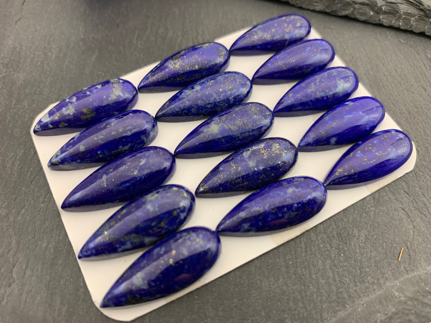 Lapis Lazuli pear 10x25mm cabochon - Calibrated cabochons
