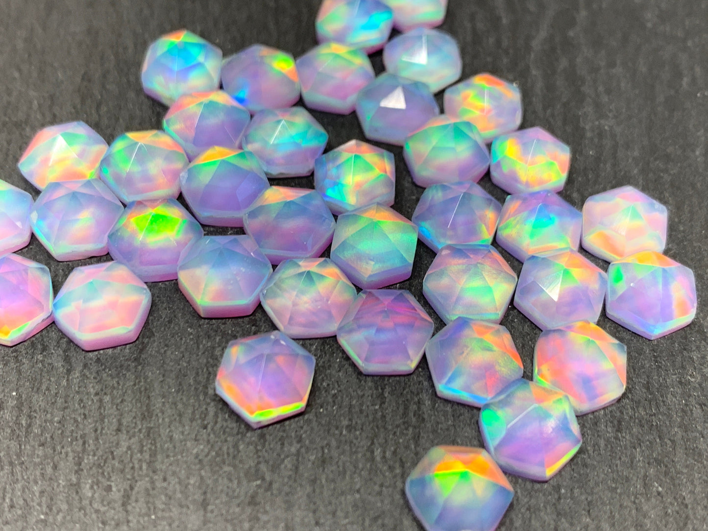 Faceted Aurora Opal hexagon 7mm cabochon - Doublet cabochons