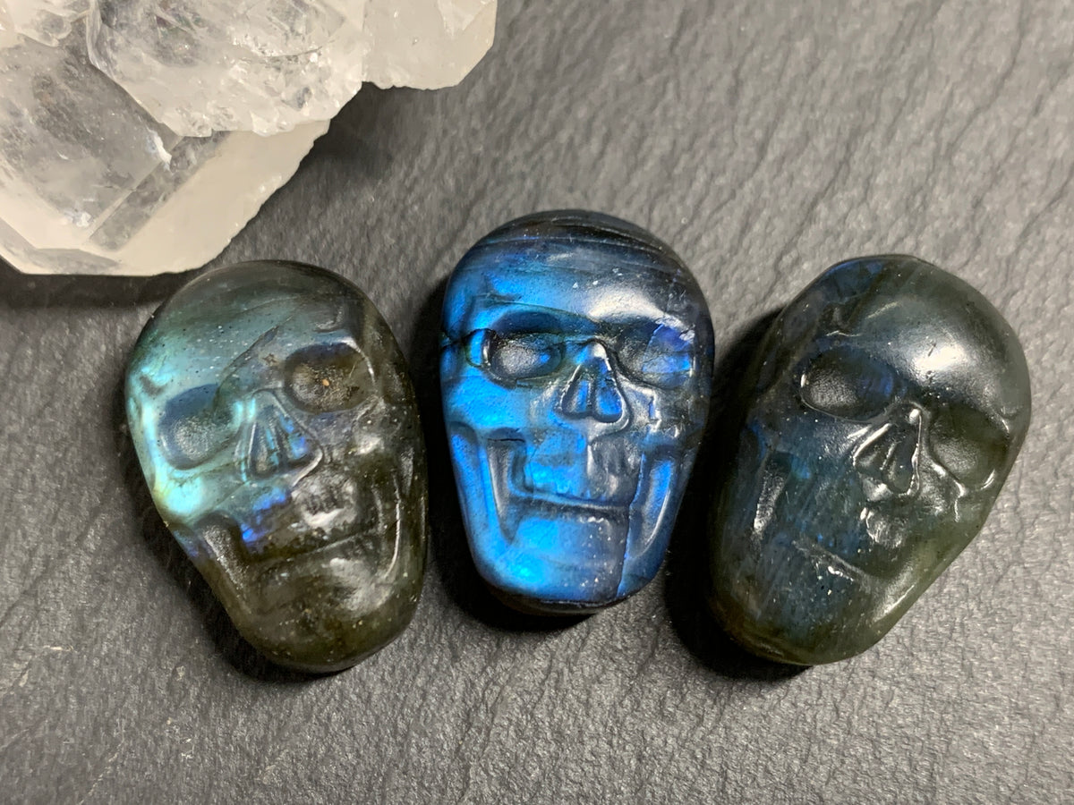 Labradorite Skull Carving 22mm long Blue-Green Flash Crystal Skull, Witchy Jewelry
