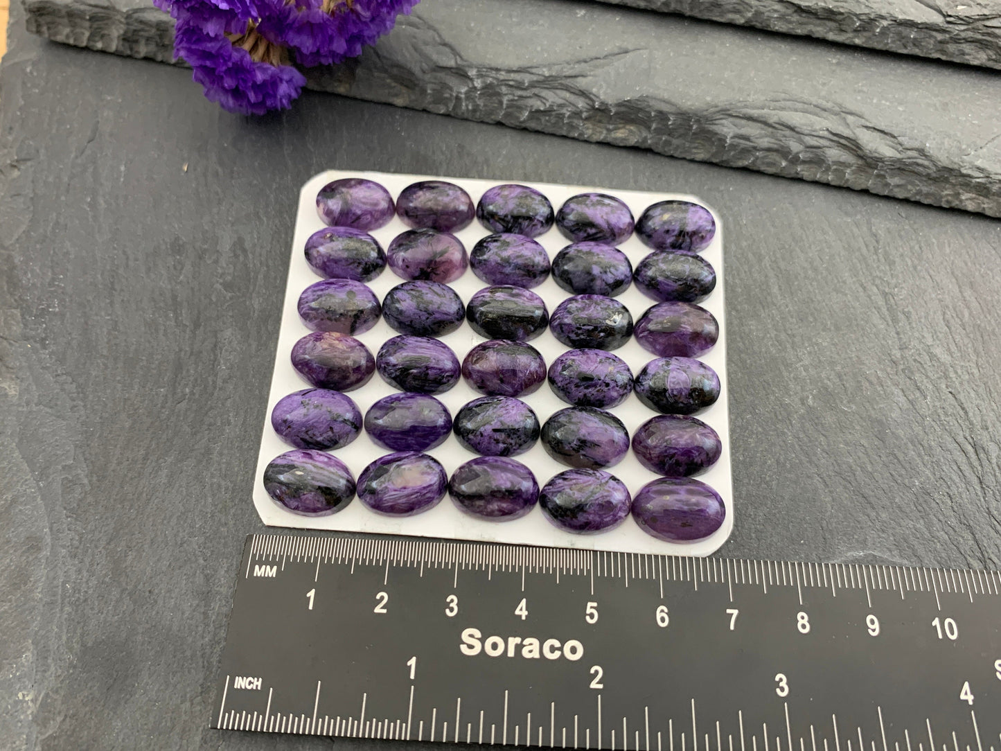 Charoite oval 10x14mm cabochon - Calibrated cabochons