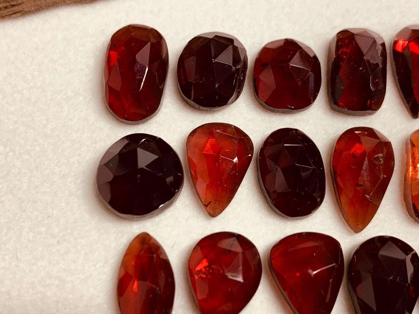 Faceted Rhodolite Garnet 10-14mm cabochon