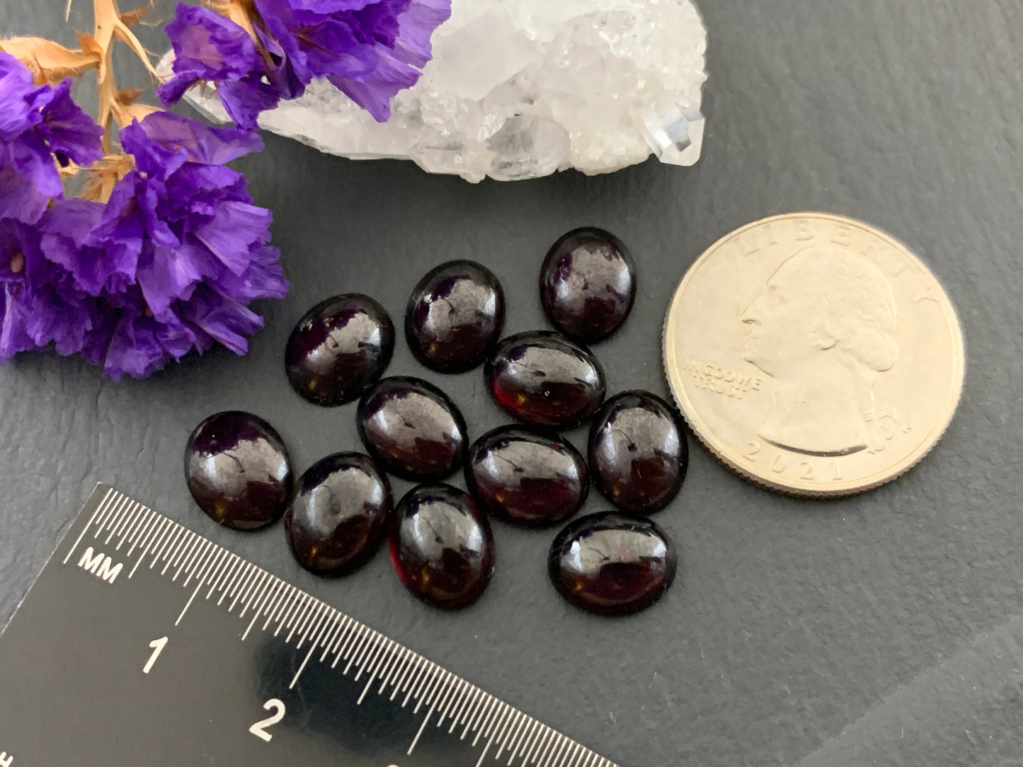 Natural Garnet oval 7x9mm, 8x10mm cabochon