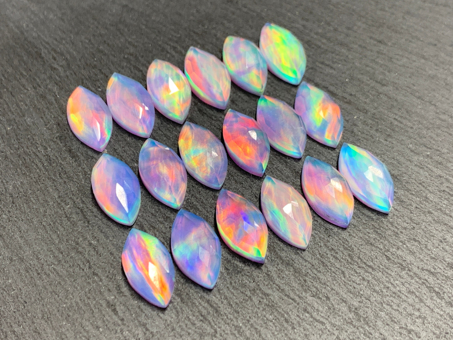 Faceted Aurora Opal marquise 8x16mm cabochon - Doublet cabochons