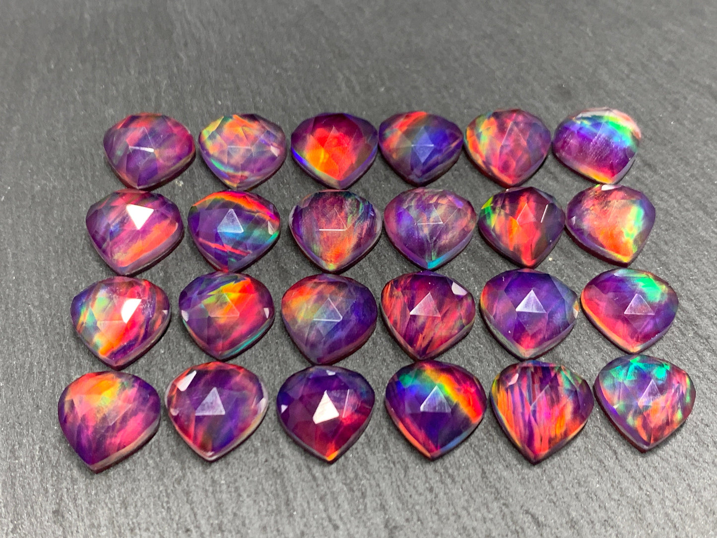 Faceted Aurora Opal pear 12mm cabochon - Doublet cabochons
