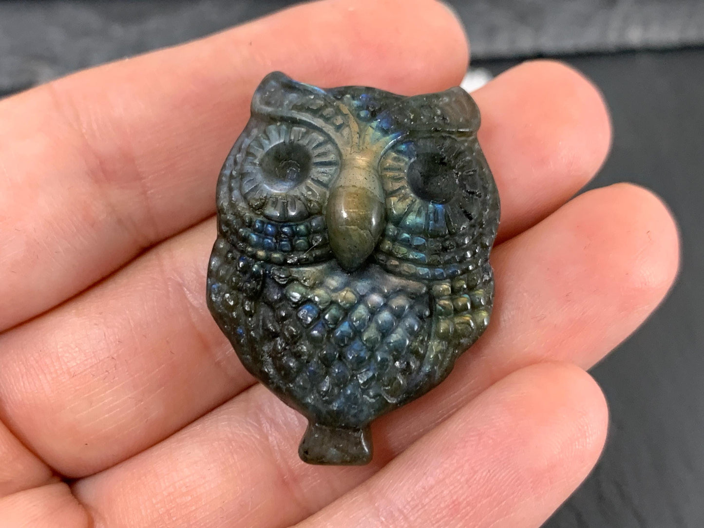 Labradorite Owl Carving - Natural 26x36mm Flat Back Gemstone