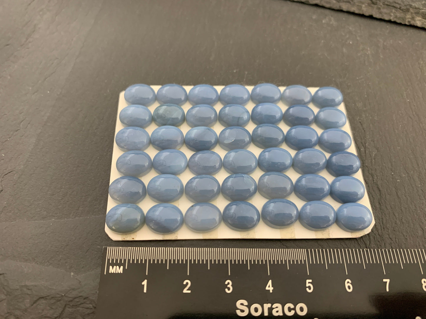 Blue Opal oval 8x10mm cabochon - Calibrated cabochons