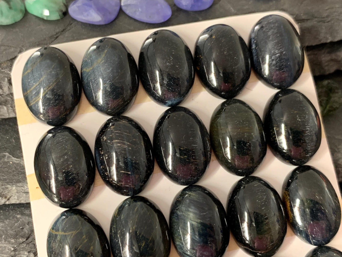 Pietersite oval 13x18mm cabochon