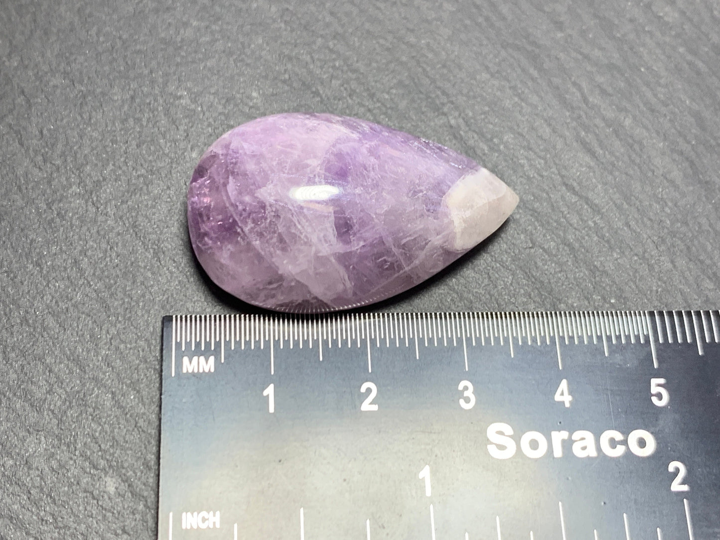 Amethyst pear cabochon 35x22x12mm - free form hand cut in Africa