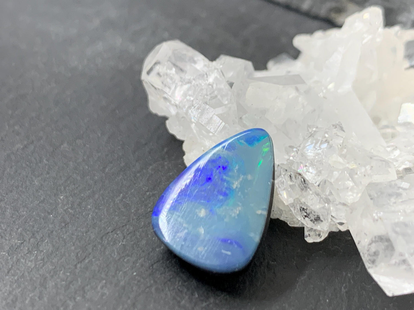 Australian Opal doublet 11x16x4mm cabochon