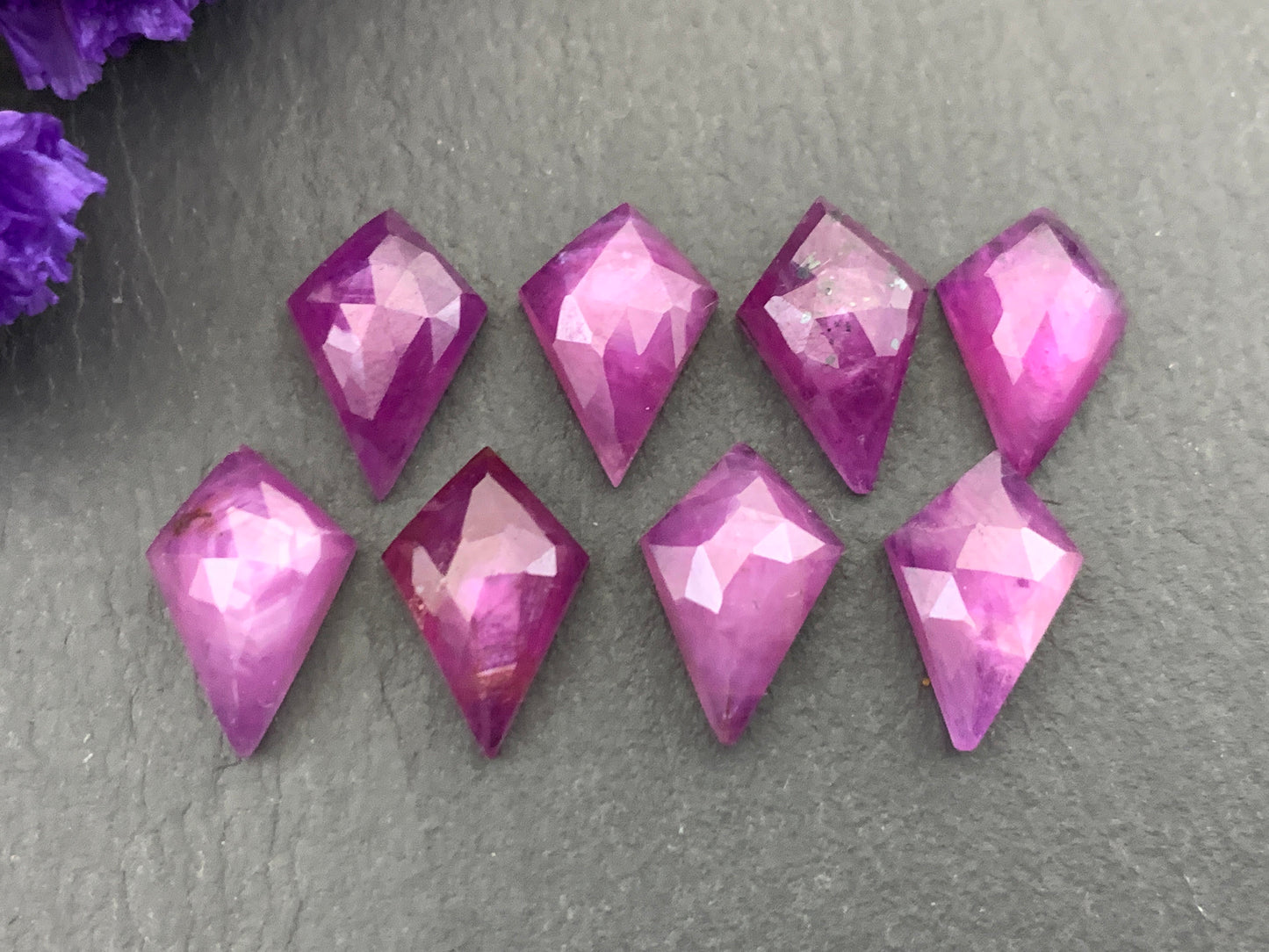 Faceted Silky Star Sapphire kite 8x12mm cabochon