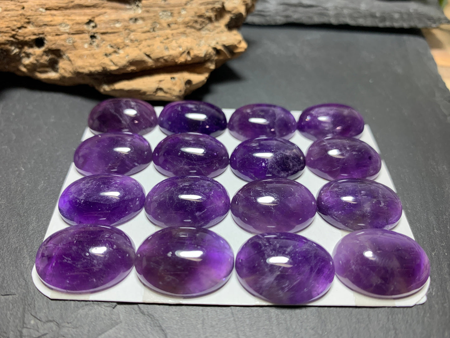 Amethyst oval 15x20mm cabochon - Calibrated cabochons