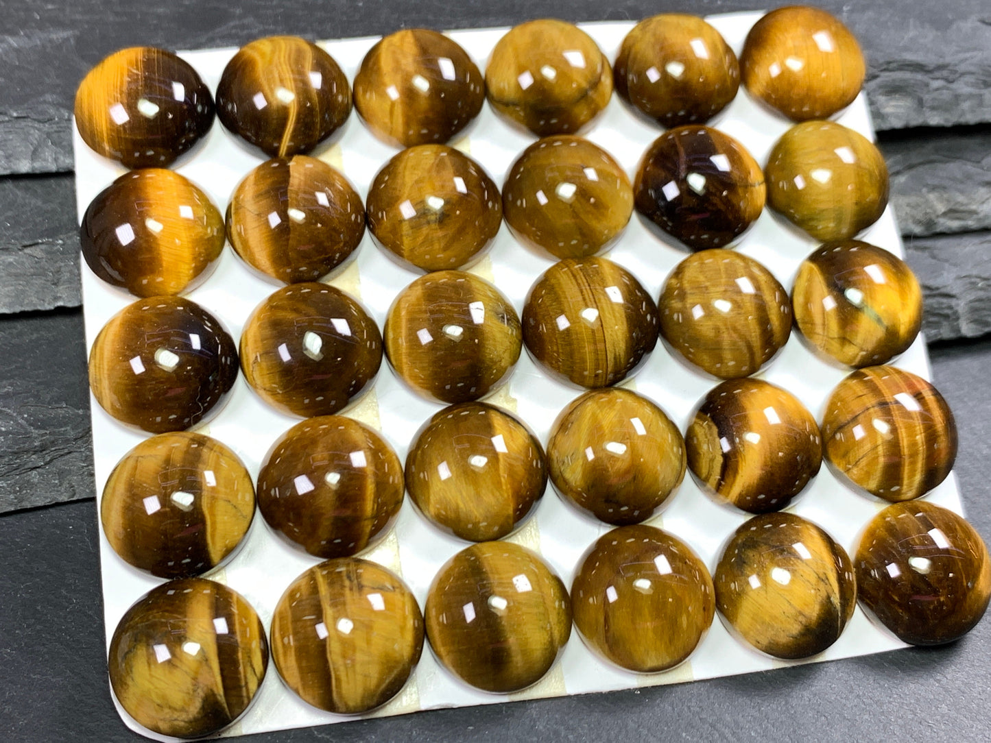 Tiger eye round 15mm cabochon - Calibrated cabochons