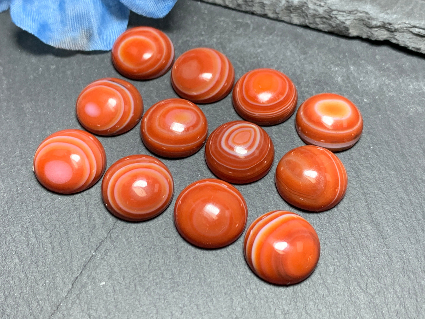 Red Agate round 15mm cabochon- Calibrated cabochons