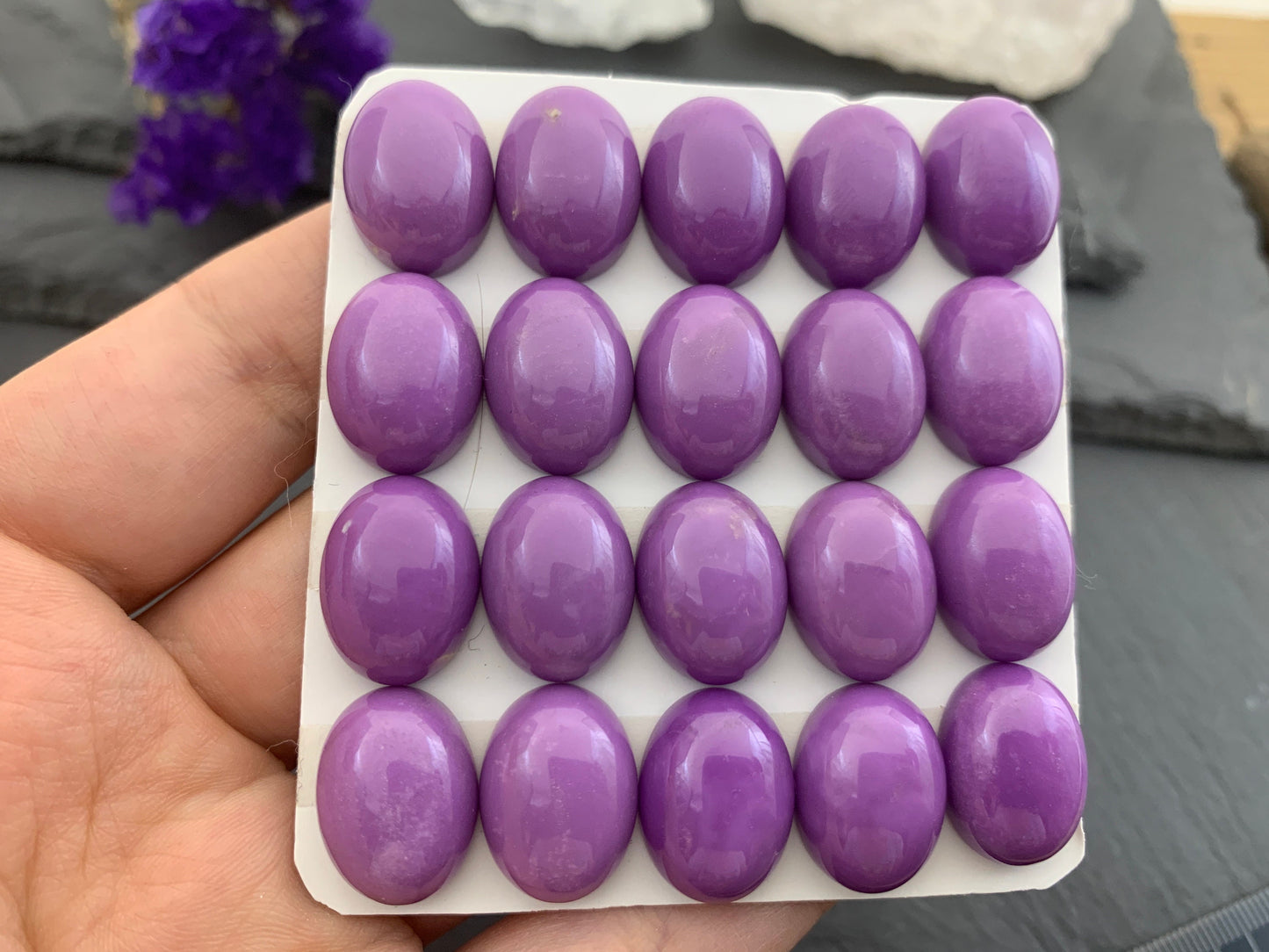 Phosphosiderite oval 12x16mm cabochon - Calibrated cabochons
