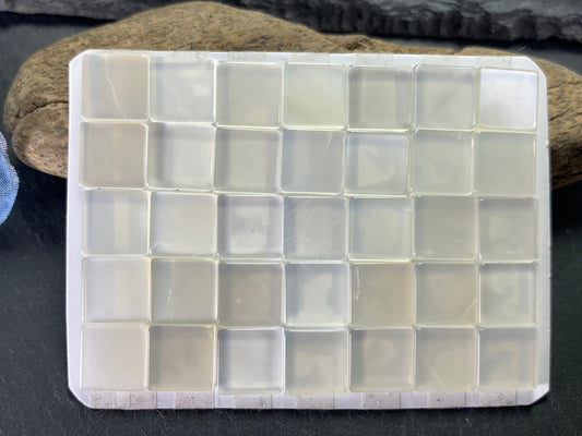 Flat White Moonstone square 10mm cabochon - Calibrated cabochons