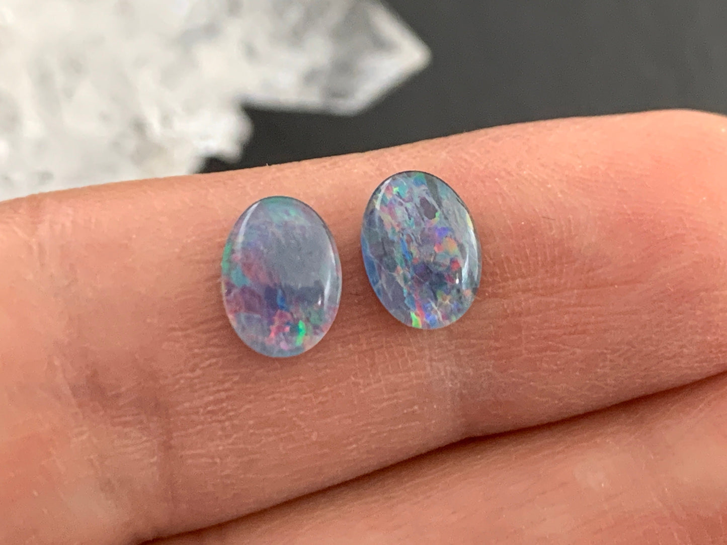 Australian Opal doublet 7x8mm cabochon