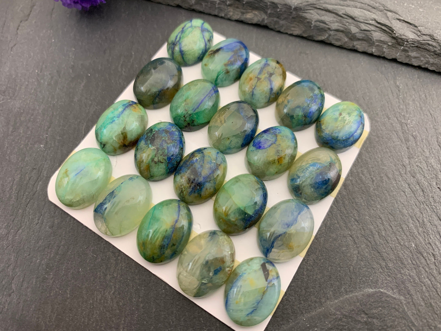 Chrysocolla Quartz oval 12x16mm cabochon - Calibrated cabochons