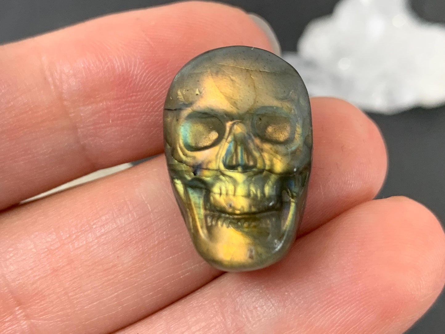 Labradorite Skull Cabochon 15x22mm – Natural Green Gemstone Flat Back Carving
