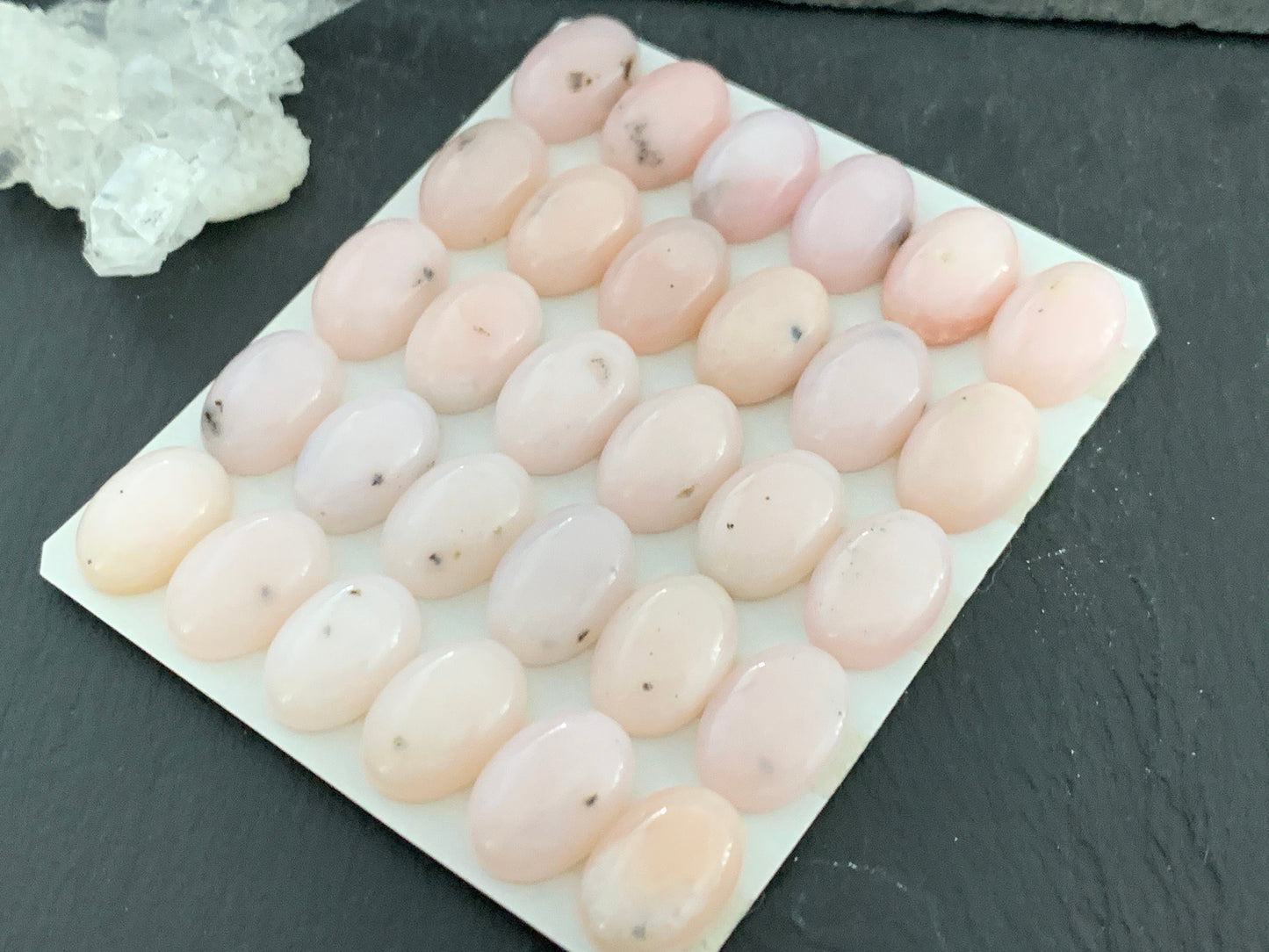 Pink Opal oval 10x14mm cabochon - Calibrated cabochons