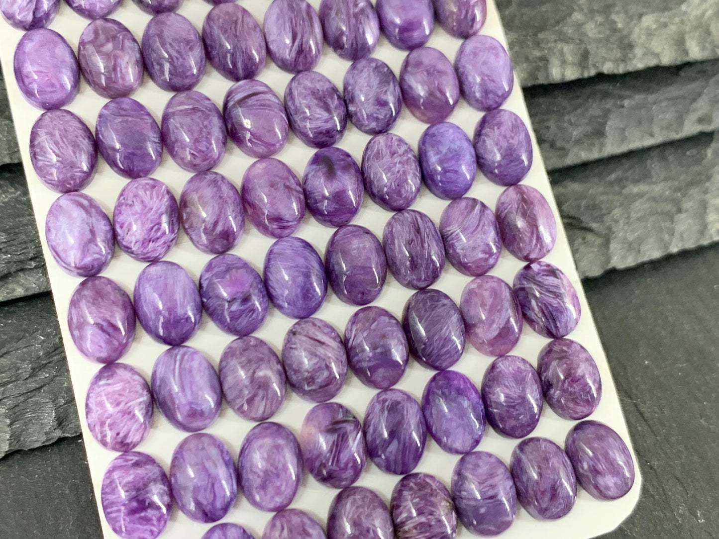Charoite oval 6x8mm cabochon - Calibrated cabochons