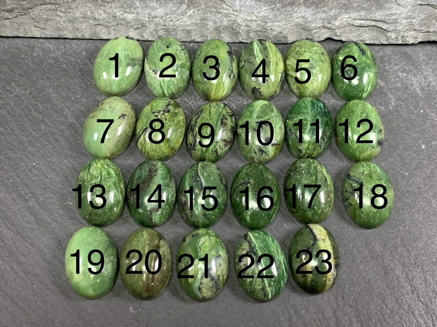 Green Opal oval 10x14mm cabochon - Calibrated cabochons