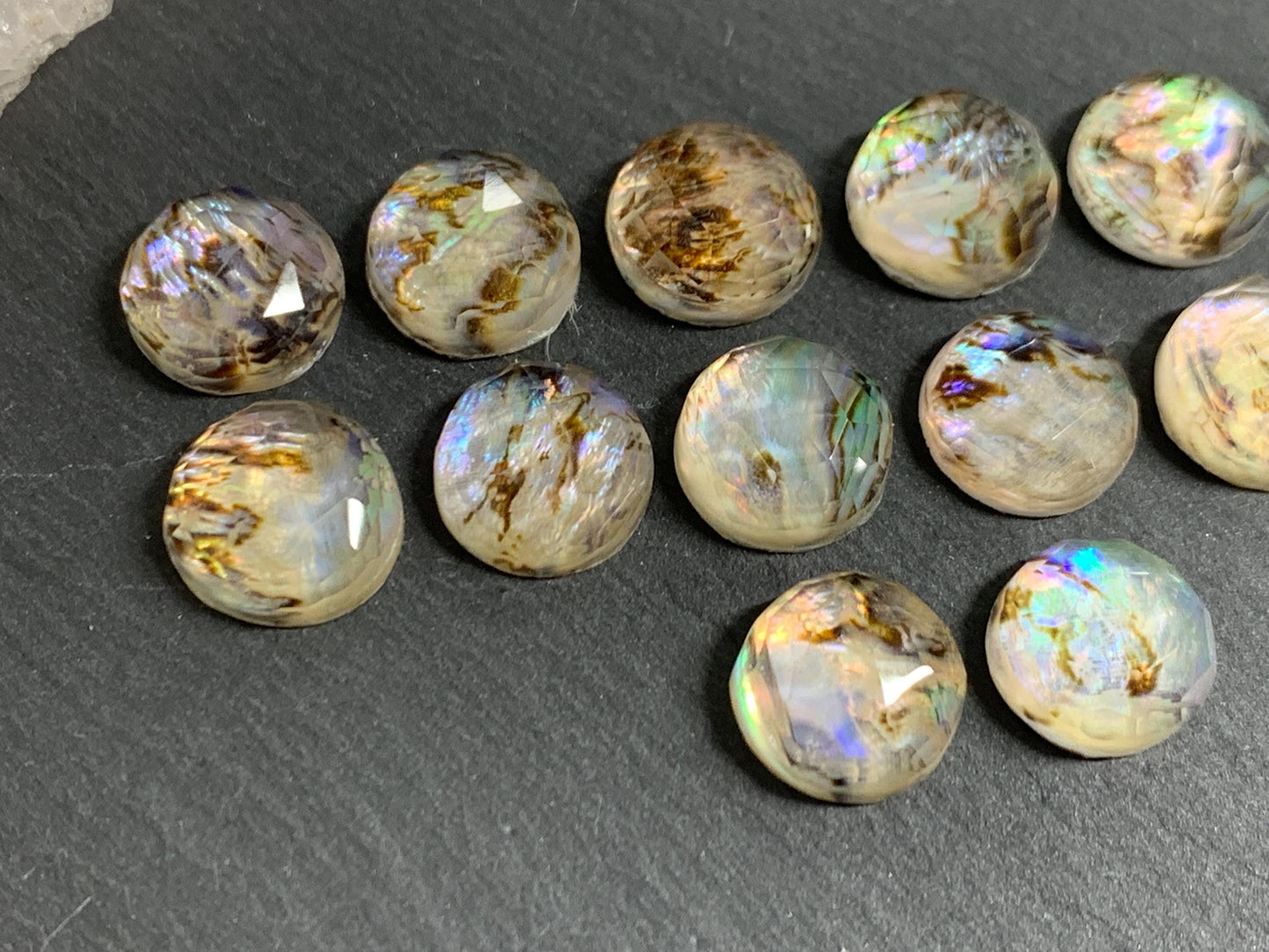 Faceted Abalone Crystal round 10mm doublet cabochon