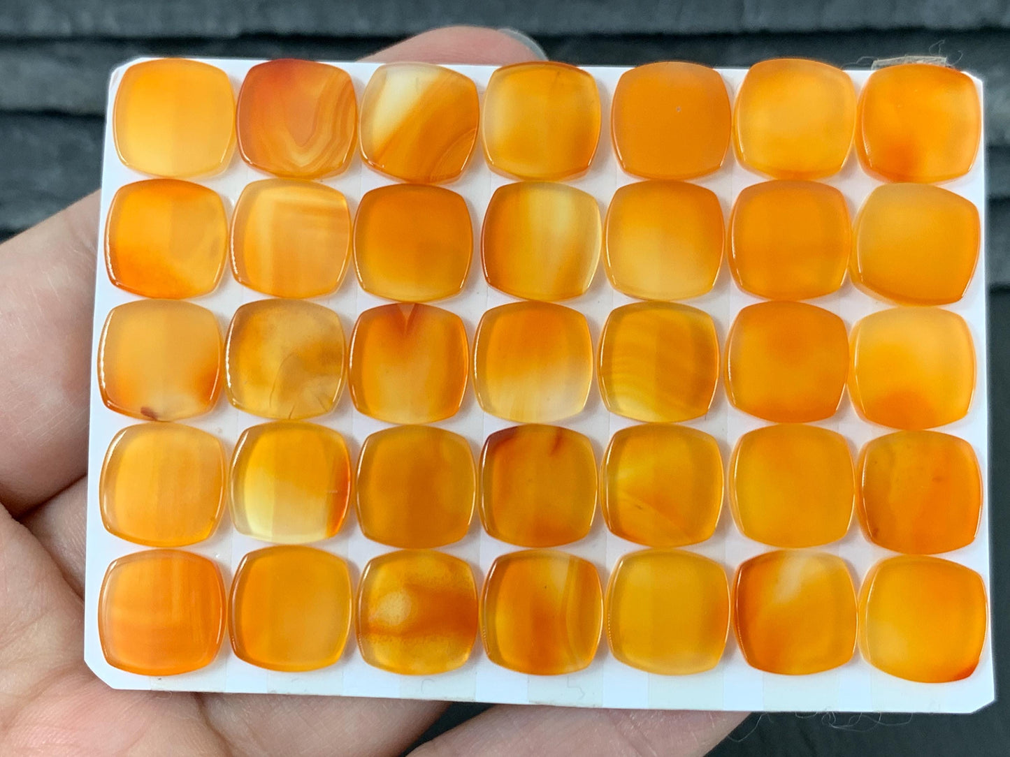 Flat Carnelian square cushion 10x10mm cabochon - Calibrated cabochons