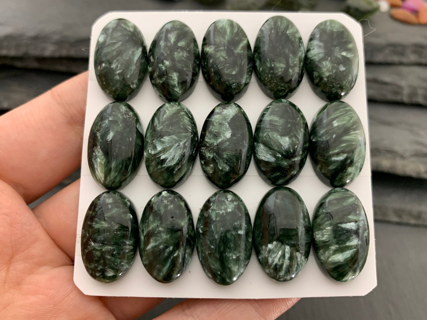 Seraphinite oval 12x20mm Cabochon - Calibrated cabochons