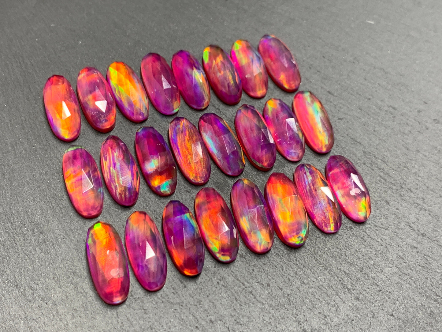 Faceted Aurora Opal oval 8x20mm cabochon - Doublet cabochons