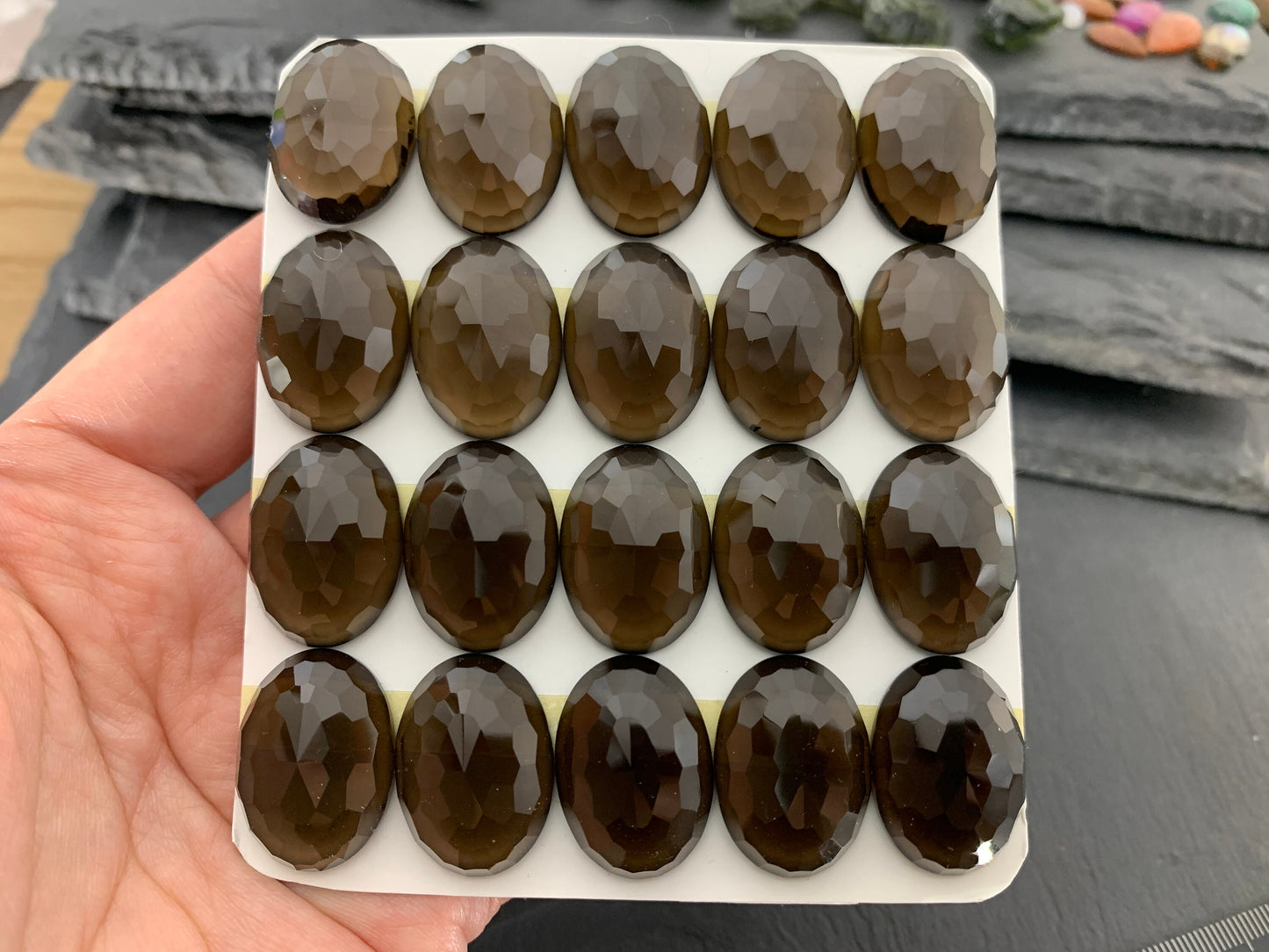 Faceted Smokey Quartz oval 16x22mm cabochon - Calibrated cabochons