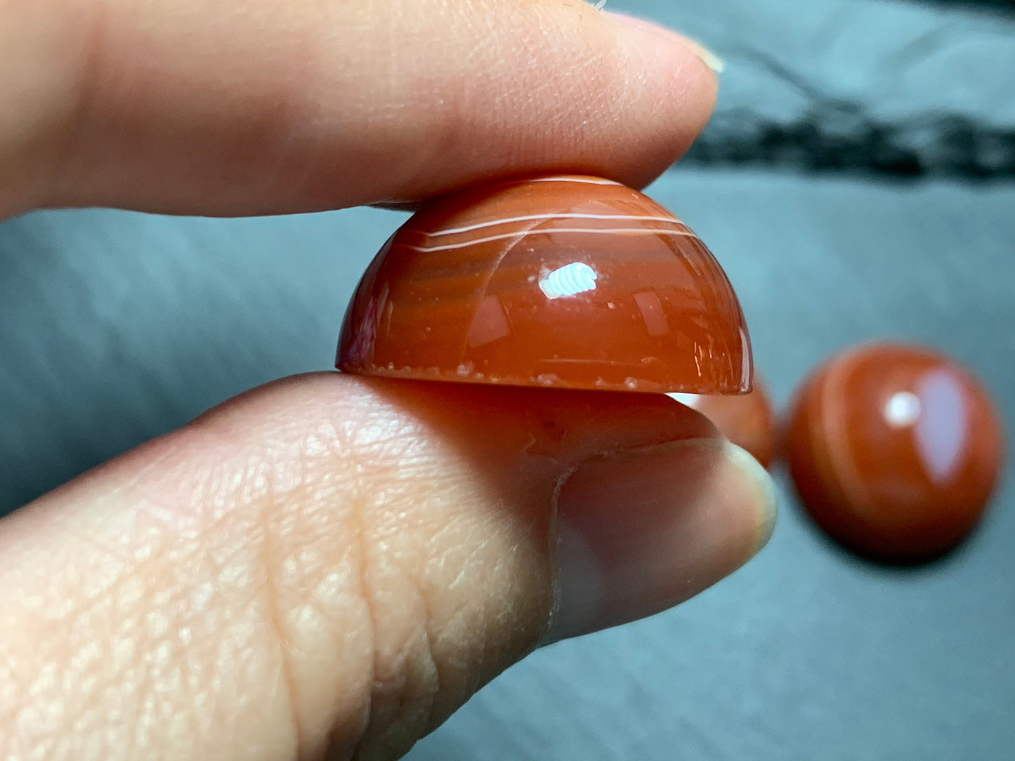 Red Agate round 20mm cabochon - Calibrated cabochons