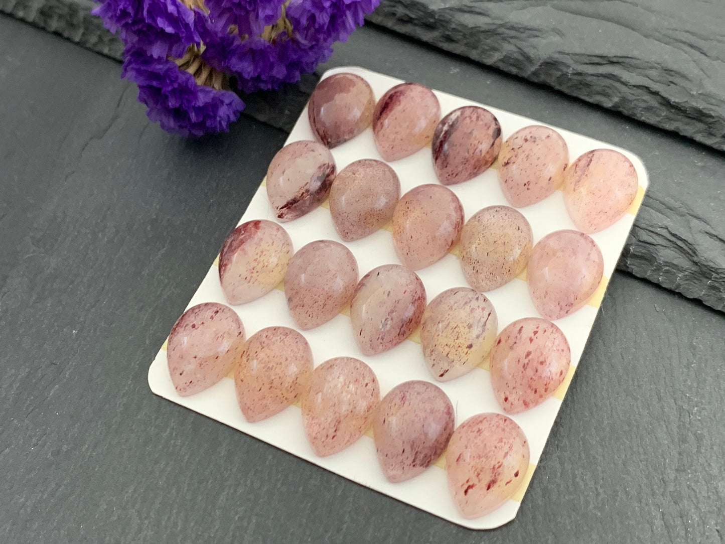 Red Sunstone pear 12x16mm cabochon