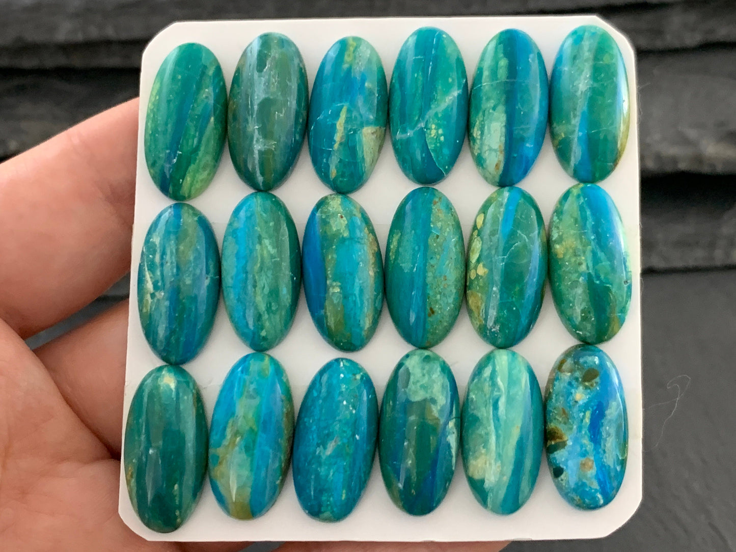 Opaline oval 10x20mm cabochon - Calibrated cabochons