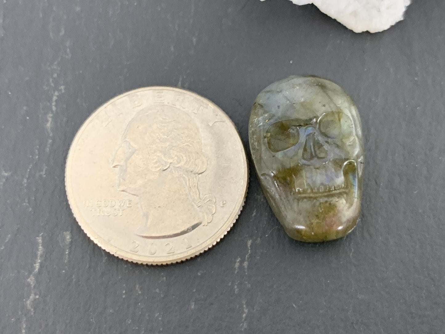 Labradorite Skull Cabochon 15x21mm, Labradorite Skull, Natural Gemstone, Halloween Jewelry, Handcrafted Accessory