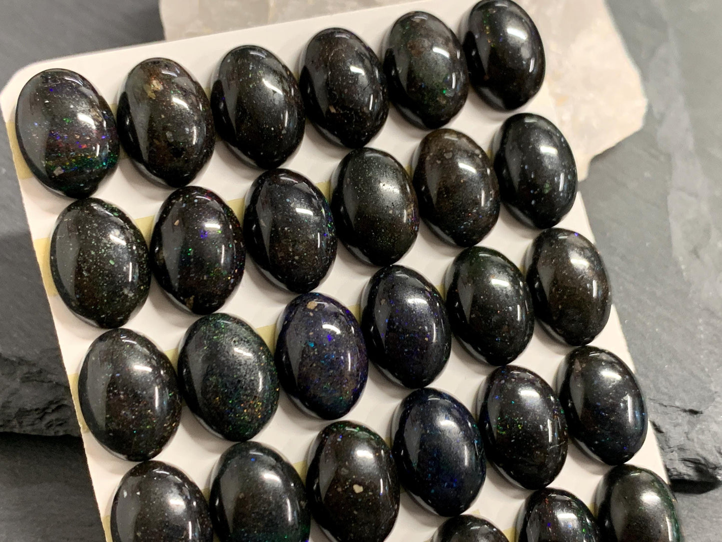 Black Andamooka Opal oval 10x14mm cabochon - Calibrated cabochons Andamooka Australia - Matrix Australian Opal