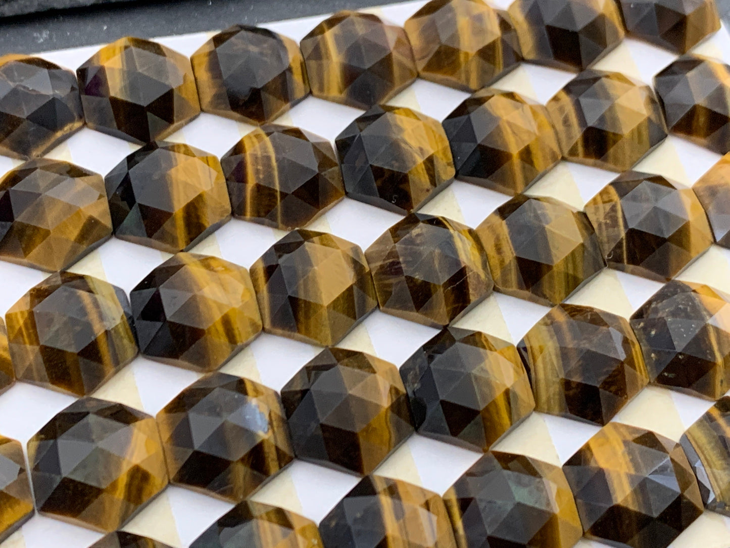 Faceted Tiger Eye hexagon 12x12mm cabochon - Calibrated cabochons