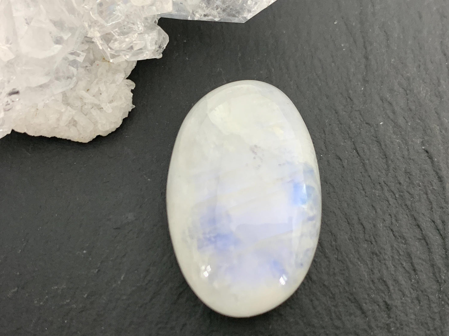 Rainbow Moonstone 25x16x10mm cabochon